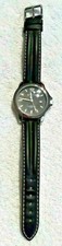 Neuve montre quantieme d'occasion  Rion-des-Landes