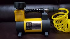 Compressor de ar inflador de pneu de carro portátil Master Flow Cyclone MF-1040 12V , usado comprar usado  Enviando para Brazil