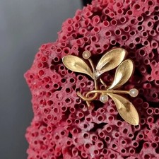 Broche gui carats d'occasion Broche gui carats d'occasion  Nantes-