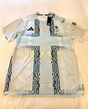 Adidas. shirt officiel d'occasion  Bordeaux-