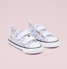 Tênis Converse Chuck Taylor All-Star bebê meninas tamanho 4 borboleta fácil , usado comprar usado  Enviando para Brazil
