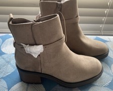 Women taupe faux for sale  LEEDS