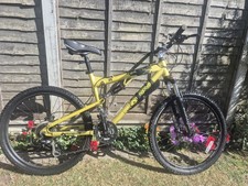 Mongoose mountain bike for sale  NEW MILTON