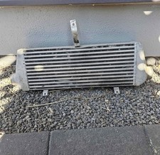 Intercooler de montagem frontal ajuste universal (usado) comprar usado Intercooler de montagem frontal ajuste universal (usado) comprar usado  Enviando para Brazil