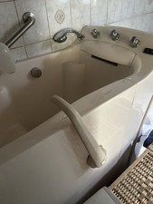 Vasca idromassaggio acquatek usato  Lumarzo