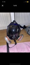 Maschera nera mai usato  Spedire a Italy