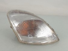 Repetiteur clignotant gauche d'occasion Repetiteur clignotant gauche d'occasion  Chemillé