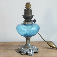 Lampe pétrole électrifiée d'occasion  Grasse