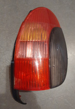Feu arriere droit d'occasion Feu arriere droit d'occasion  Marboz