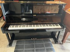 1975 yamaha upright d'occasion  Expédié en Belgium