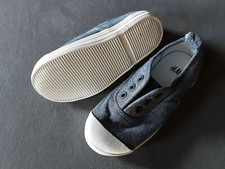 Hausschuhe jungen neu gebraucht kaufen  Kalletal