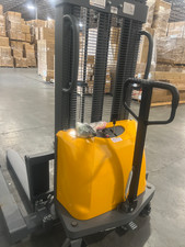 Apollolift used 3300lbs for sale  Buford