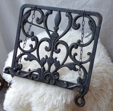 Usado, Cast Metal Iron Cookbook Stand Sheet Music Book Holder Page Marks Easel Display comprar usado  Enviando para Brazil