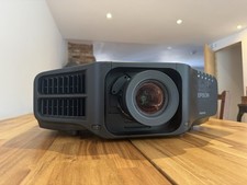 Epson uhd 3lcd for sale  BASINGSTOKE