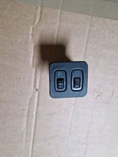 Bfd025537 2004 mitsubishi for sale  HULL