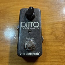 Pedal de efeitos TC Electronic Ditto Looper comprar usado Pedal de efeitos TC Electronic Ditto Looper comprar usado  Enviando para Brazil