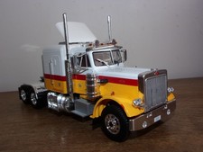Ixo altaya peterbilt d'occasion  Courcelles-lès-Lens