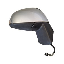 Specchietto retrovisore destro usato Specchietto retrovisore destro usato  Iglesias