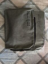 Borsa porta tablet usato  Putignano