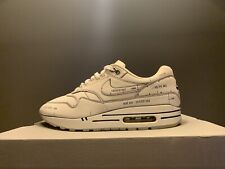 Size 8.5 nike for sale  BRISTOL