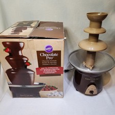 Fonte de fondue Wilton Chocolate Pro fonte de chocolate 4 # capacidade 1 tempo de uso comprar usado  Enviando para Brazil
