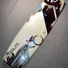 Wakeboard Hyperlite State 140. Somente placa. 55”x 17”. Esportes aquáticos em bom estado comprar usado  Enviando para Brazil