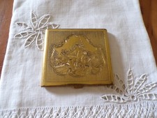 Ancien poudrier laiton d'occasion  Senozan
