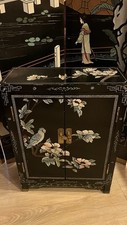 Petit meuble asiatique d'occasion  Saint-Privat-des-Vieux
