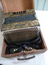Ancien accordeon hohner d'occasion  Lauzerte