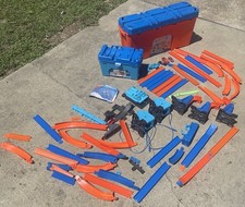 Lote de peças e peças para construtores de pistas Hot Wheels comprar usado  Enviando para Brazil