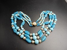 Collier 1960 double d'occasion  Saint-Révérien