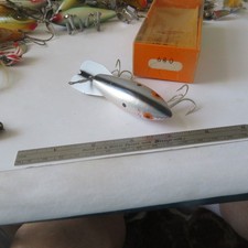 Isca de pesca bombardeiro 3" vintage madeira mergulhador profundo prata e caixa cromada 680, catálogo comprar usado  Enviando para Brazil