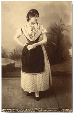costume traditionnel d'occasion costume traditionnel d'occasion Expédié en Belgium