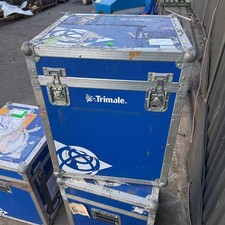 TRIMBLE Flight Road estojo acolchoado caixa de viagem pacote 380 x 340 x 375mm interno, usado comprar usado  Enviando para Brazil