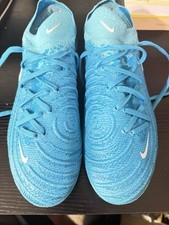 nike phantom soccer cleats for sale nike phantom soccer cleats for sale Midway