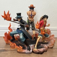 Figure tre fratelli usato  Spedire a Italy