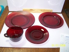 red set ruby dessert glass for sale red set ruby dessert glass for sale Hermitage