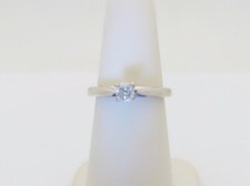Natural diamond engagement for sale  Cheswick