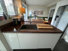 Used kitchen cabinets for sale  LONDON