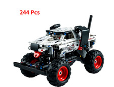 Kit costruzioni monster usato  Roma