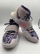 Tamanho 12.5 - Nike Kyrie 6 Ásia Irving - Mal Uva 2020 Usado - Ótimo Estado! comprar usado Tamanho 12.5 - Nike Kyrie 6 Ásia Irving - Mal Uva 2020 Usado - Ótimo Estado! comprar usado  Enviando para Brazil