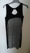 Robe tjena noire d'occasion  Mâcon