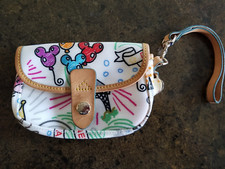 Petite pochette dooney d'occasion  Prunelli-di-Fiumorbo