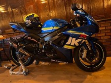 Suzuki gsxr 750 for sale  LONDON