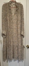 Women grey floral for sale  Fishersville