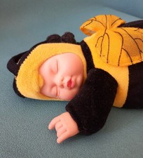 bumble bee soft toy for sale  BASINGSTOKE