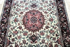 8 wool x 5 rug for sale 8 wool x 5 rug for sale Great Neck