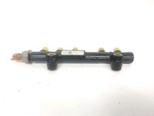 Rampe injection 1868664 d'occasion  France