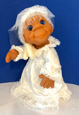 TICO TROLL  BRIDE Costa Rica  14in   Blue Eyes  Gorgeous  1984 like Dam na sprzedaż TICO TROLL  BRIDE Costa Rica  14in   Blue Eyes  Gorgeous  1984 like Dam na sprzedaż  Wysyłka do Poland