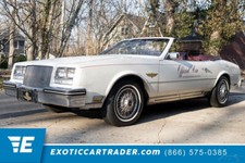 1984 buick riviera d'occasion  Expédié en Belgium